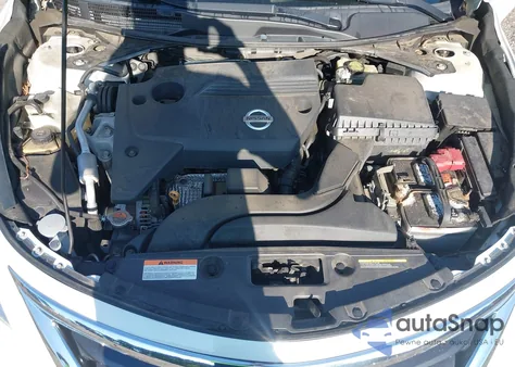 2015 Nissan Altima 2.5 S из США, поврежденный, VIN 1N4AL3AP7FN388080